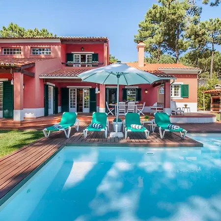 Aroeira Sleeps 8 Pool Wifi *