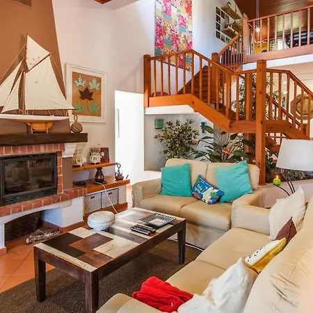 Villa Aroeira Sleeps 8 Pool Wifi Aroeira (Setubal)